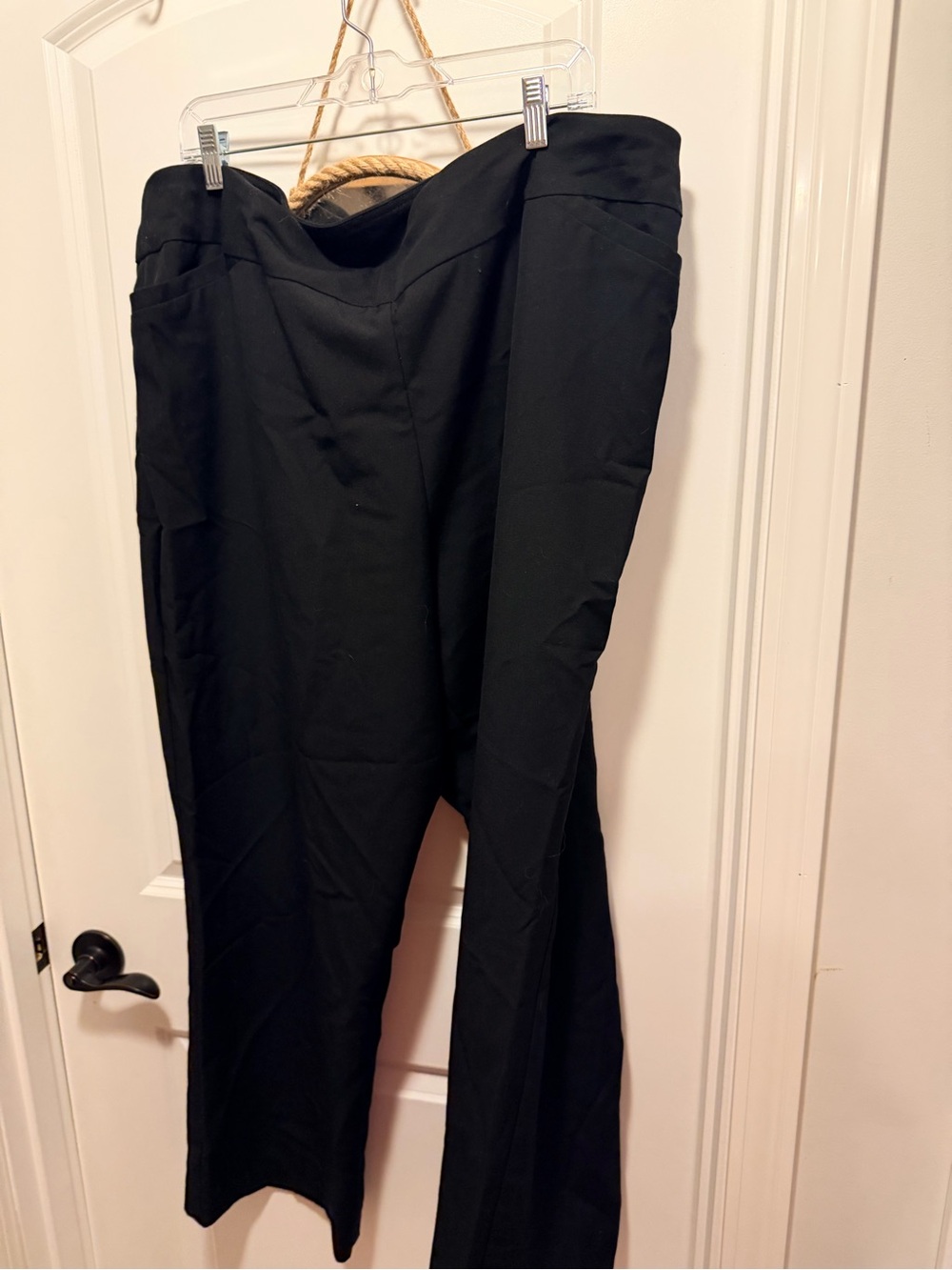 Avenue- Women’s Black Dress Pants